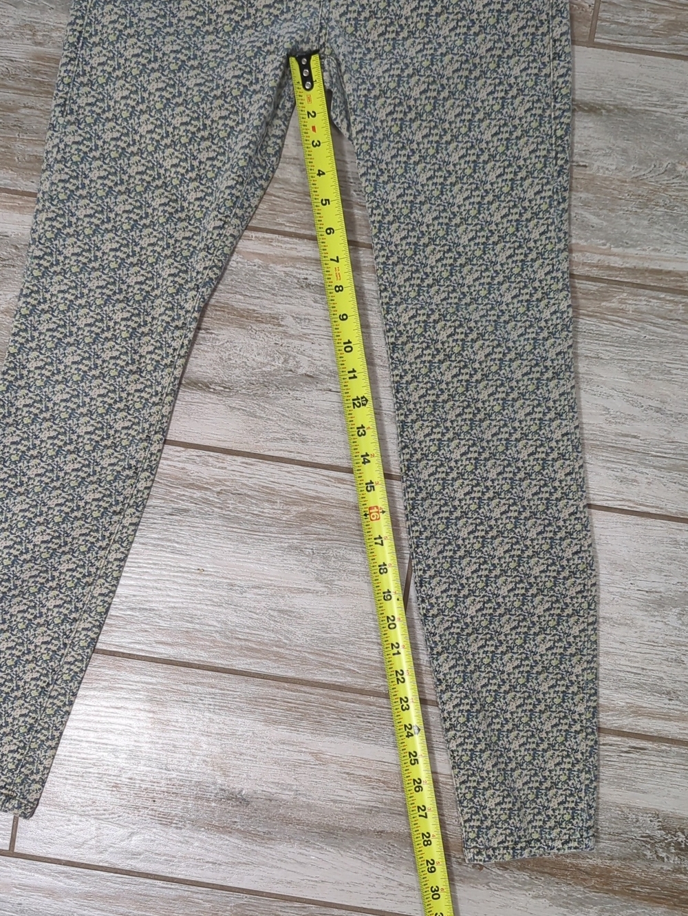 Cabi Ditsy Floral Skinny Jeans Size 2 Earthy Print Trousers - Picture 10 of 12